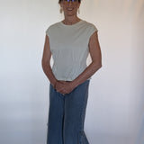 WHITE DETAILED CAP SLEEVE TOP