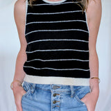 SHORT SLEEVE WIDE PINSTRIPED KNITTED TOP