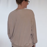 JENESIS TWELVE MINERAL WASHED CREW SWEATSHIRT - TAUPE/PINK