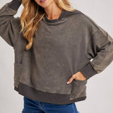 WASHED OVERSIZE KNIT SWEATSHIRT WITH POCKETS