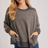 WASHED OVERSIZE KNIT SWEATSHIRT WITH POCKETS